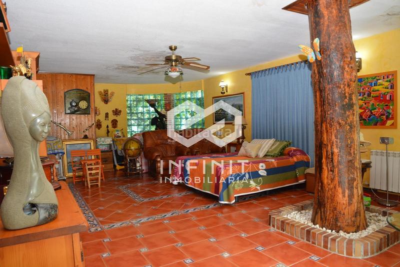 Foto c9e642d1-a51a-4c8f-8d87-5b1de398f8b9. Casale con riscaldamento parcheggio piscina in Serracines