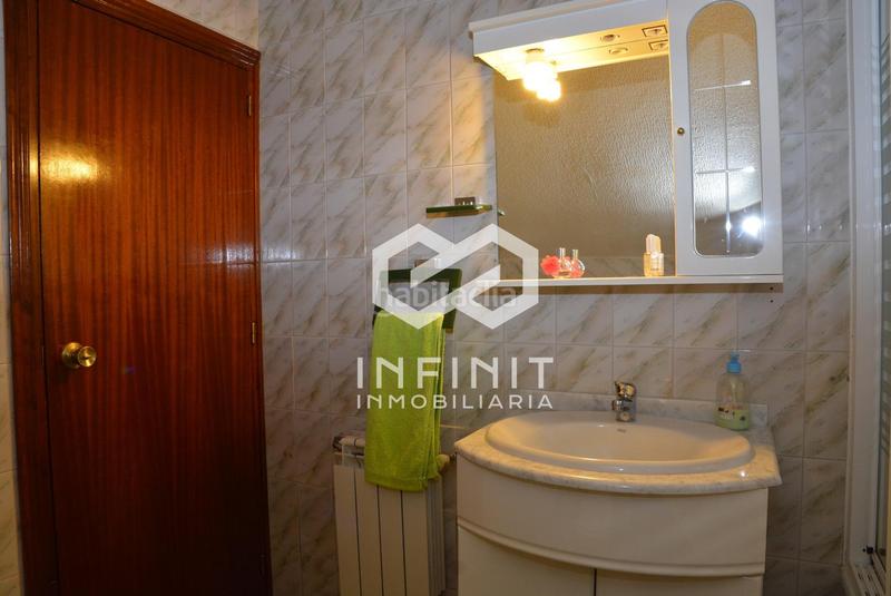 Foto e550717a-b52b-4a26-8686-e02e2c7b1697. Casale con riscaldamento parcheggio piscina in Serracines