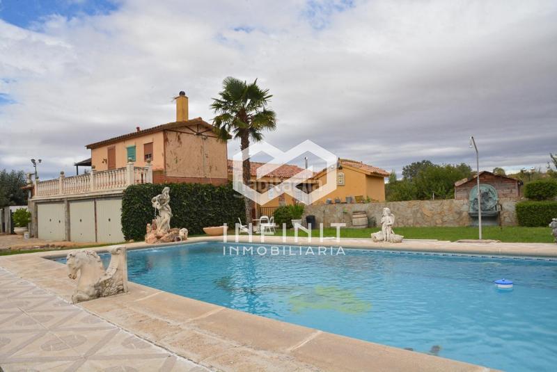 Foto e906e0a2-8765-44e2-be14-f99acb19a3d9. Casale con riscaldamento parcheggio piscina in Serracines