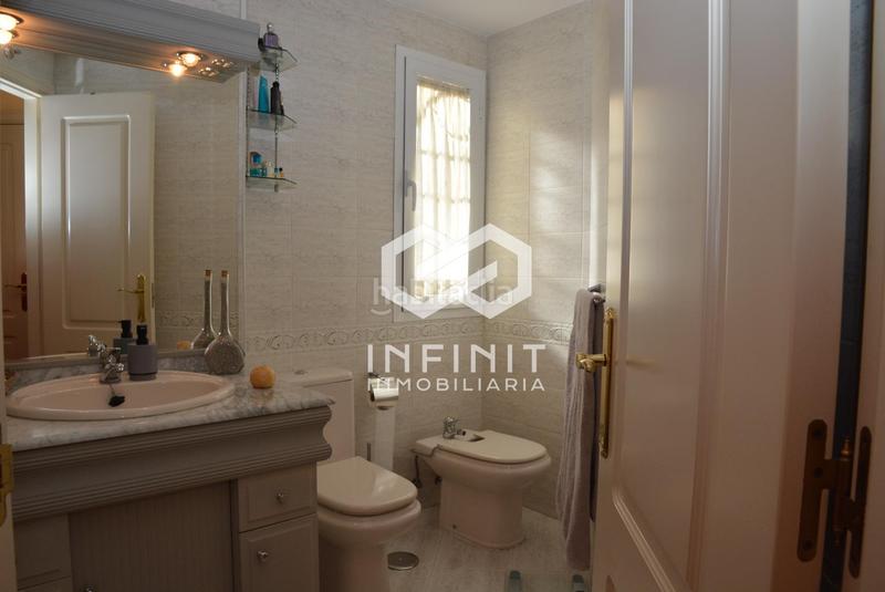 Foto 1341bdd7-b7a9-4647-9875-2fbe9604ab03. Casa bifamiliare con riscaldamento parcheggio piscina in Alcalá de Henares