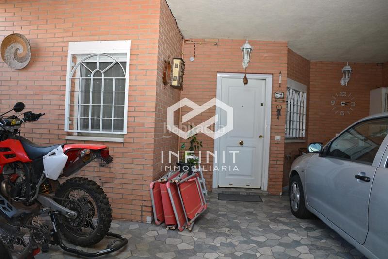 Foto 46786b6f-7c40-4be6-8281-7c968823016e. Casa bifamiliare con riscaldamento parcheggio piscina in Alcalá de Henares