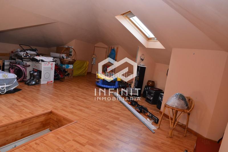Foto a0e59c82-d882-4e78-bea2-58d11f15d47b. Casa bifamiliare con riscaldamento parcheggio piscina in Alcalá de Henares