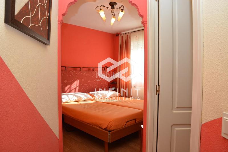 Foto f8385679-3ea0-41cd-9295-067529e1c7bc. Casa bifamiliare con riscaldamento parcheggio piscina in Alcalá de Henares