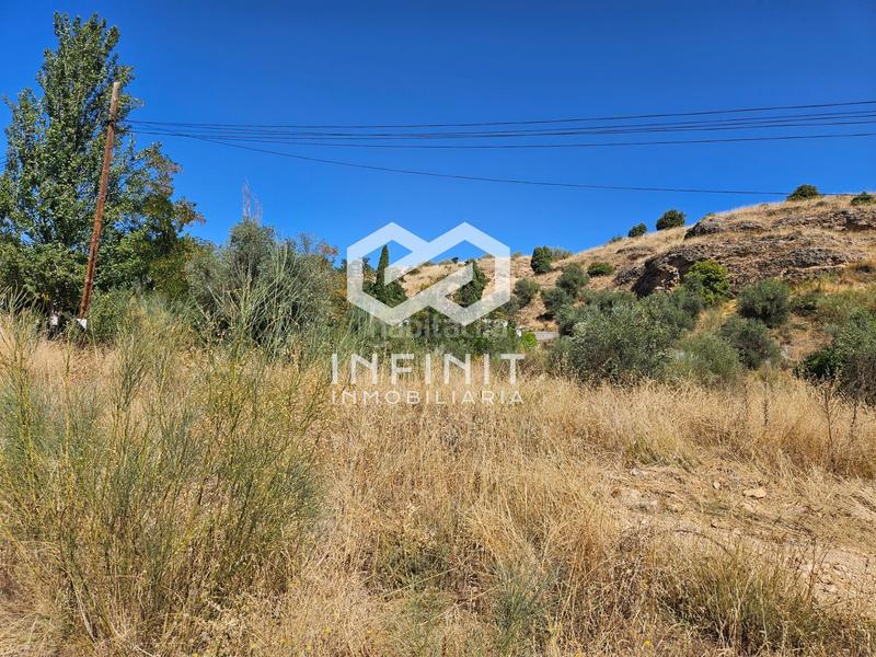 Foto df536bff-f6d8-4ea6-ab80-895537f1bf46. Terreno residenziale in Humanes