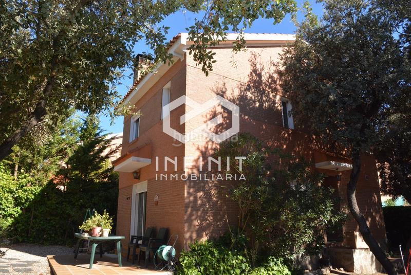 Foto 168d2ee2-63b3-4b46-8845-68257620a2b4. Xalet amb calefacció aparcament a Pioz