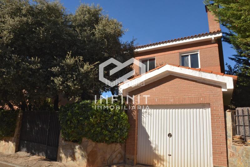 Foto 4cfe0fa7-c4d3-4ac9-b3ed-a8ac43b289f9. Xalet amb calefacció aparcament a Pioz