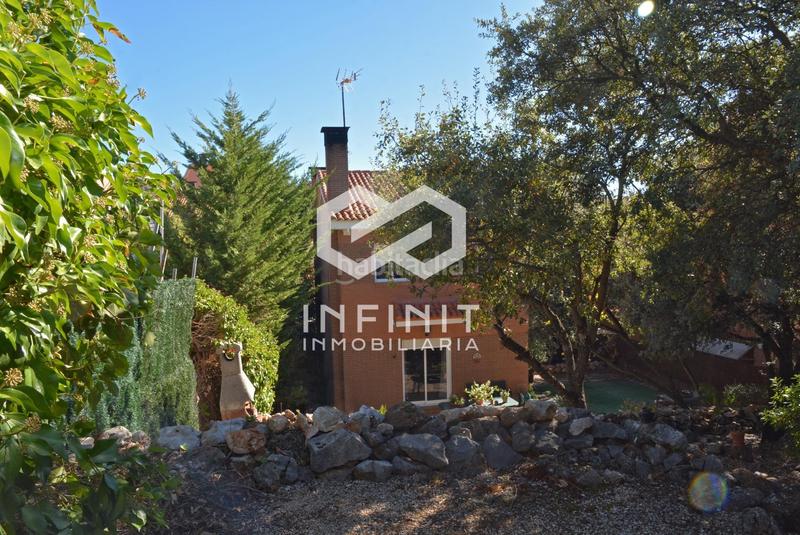 Foto 6ea4c0ba-a06a-4169-923e-08203d486e91. Xalet amb calefacció aparcament a Pioz