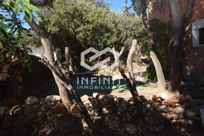 Foto c3b800b5-246b-44cd-ac7b-7dc867fc7698. Xalet amb calefacció aparcament a Pioz