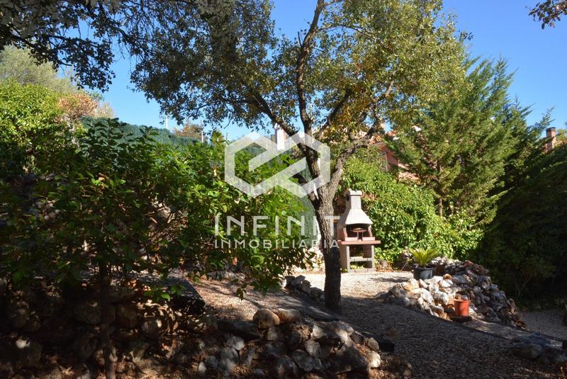 Foto d5a92e93-3ddf-48e7-a1c7-8230c62683db. Xalet amb calefacció aparcament a Pioz