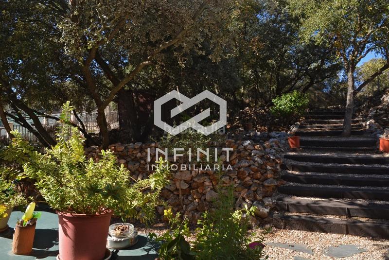 Foto f7f2c1b3-81a3-4c7d-8629-cd12baf196ac. Xalet amb calefacció aparcament a Pioz