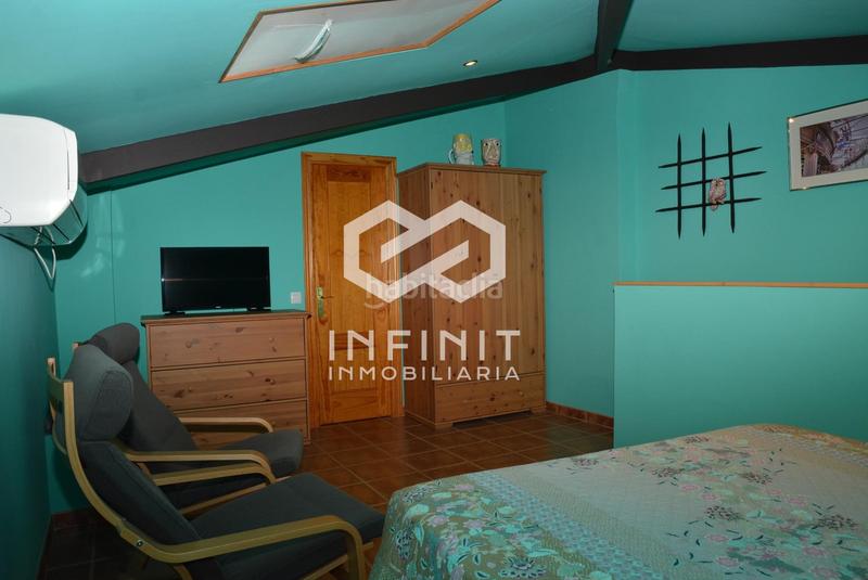 Foto 003083ea-cabb-43a1-b99c-4240a443d62e. Haus mit parking in Escopete