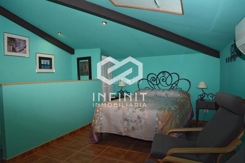 Foto 01e3d28e-1dc5-49d6-87e1-e0c115738d2f. Haus mit parking in Escopete