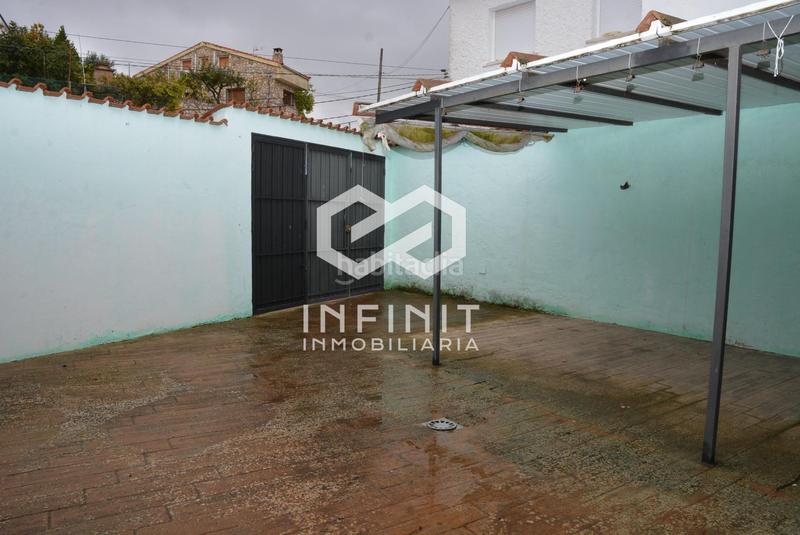 Foto 127996ba-006d-48bb-8fd9-f6f1b69ebdf2. Haus mit parking in Escopete