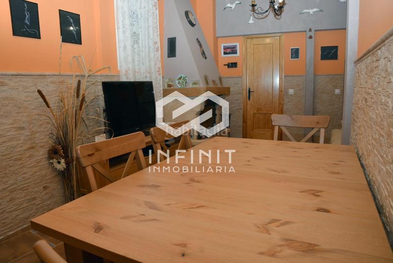 Foto 1bb01477-4507-4a3d-97ca-45800f455d5c. Haus mit parking in Escopete