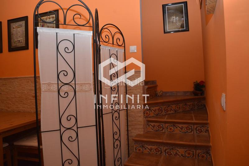 Foto 261fd934-e7d6-467d-a846-f91603cb715f. Haus mit parking in Escopete