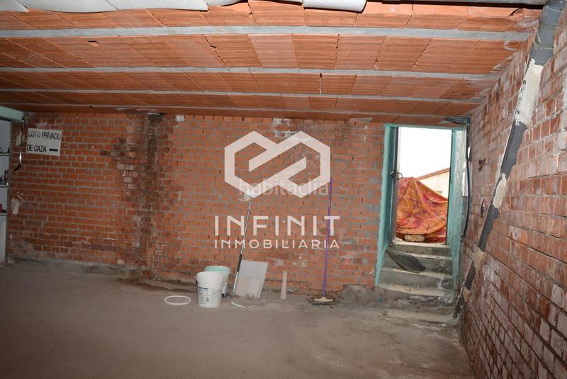 Foto 51ca2bc2-5655-4f11-a557-109bfad410e3. Haus mit parking in Escopete