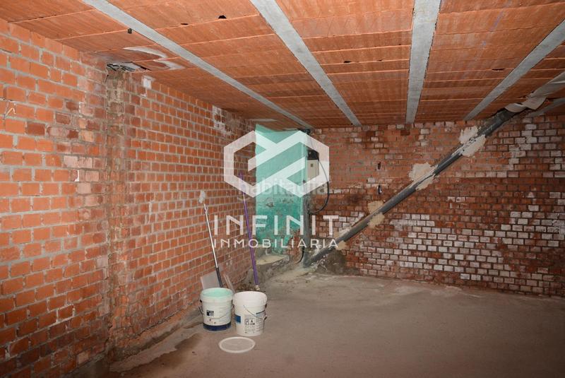 Foto 65383dfe-d209-4b61-befc-592b389568db. Haus mit parking in Escopete