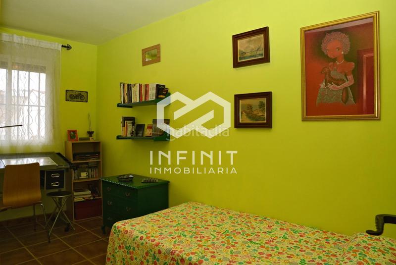 Foto a88e890f-d58f-47ad-b265-d6ccde44df92. Haus mit parking in Escopete