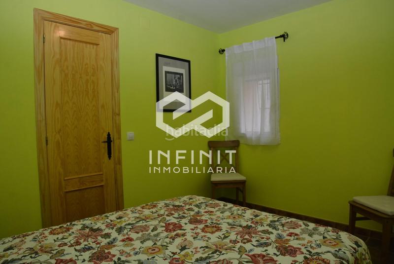 Foto d2900187-abae-4973-8322-99cf55b52641. Haus mit parking in Escopete