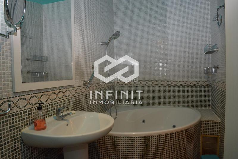 Foto f0765ee7-c099-466c-95fc-2e89ef85364d. Haus mit parking in Escopete