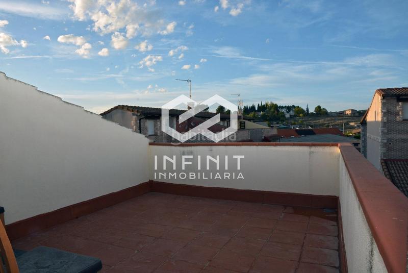 Foto 4b4a246c-0a5e-4bd4-a259-a85ec328040e. Maison jumelée avec chauffage parking dans Yebra