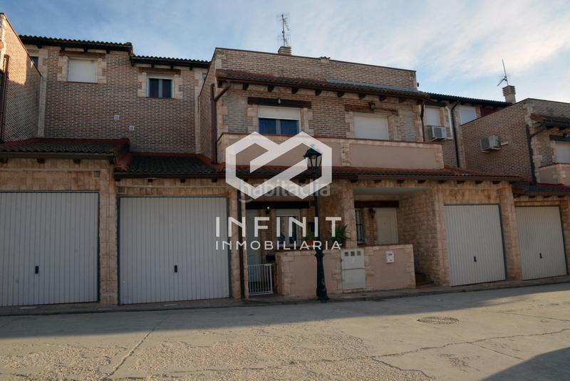 Foto 4b77b9f5-5faa-42b1-a267-d85a4ef847ec. Maison jumelée avec chauffage parking dans Yebra