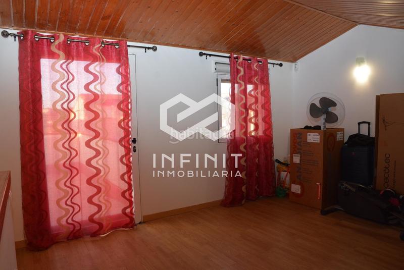 Foto 9a43cf08-926b-4063-9896-0de7d4e151db. Maison jumelée avec chauffage parking dans Yebra