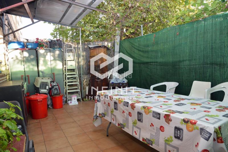 Foto b80529c7-374a-463e-ae6a-fac8ce8a9eb1. Maison jumelée avec chauffage parking dans Yebra