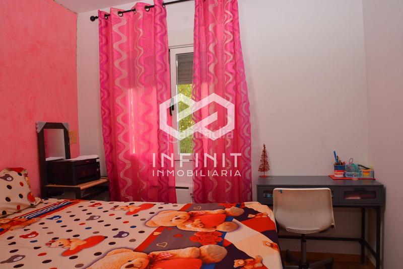 Foto be837db8-a841-4857-ae03-7d88ecd274ab. Maison jumelée avec chauffage parking dans Yebra