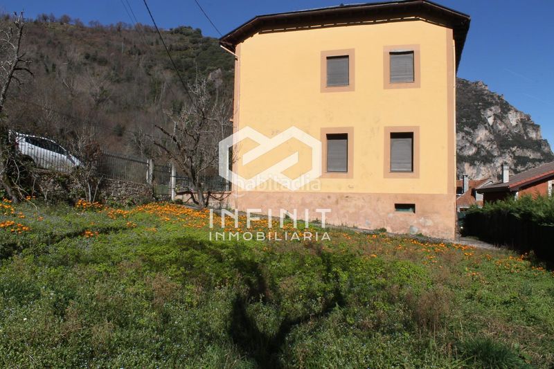 Foto 848f90c2-d36b-4c0f-a7f1-44afa18b7761. Casa amb aparcament a Somiedo