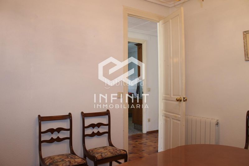 Foto 8bf53949-4429-439f-98a7-14cd6fbf0e9c. Casa amb aparcament a Somiedo