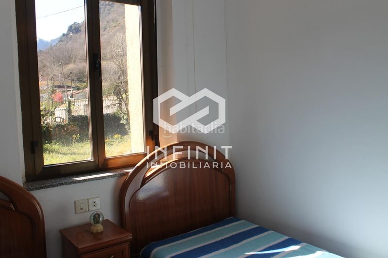 Foto 981dca63-ba38-4ec5-909a-afcab26e2924. Casa amb aparcament a Somiedo