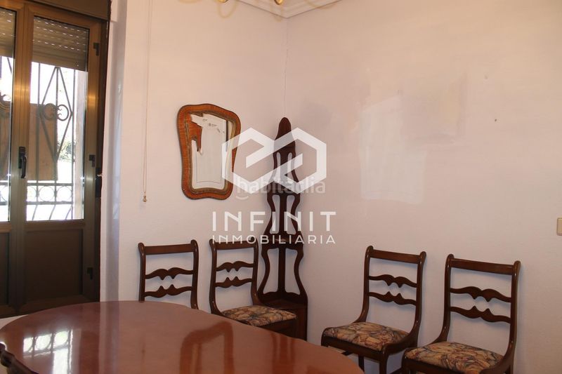 Foto 9e8a0da2-65f2-40d5-afb9-928a86fc2b85. Casa amb aparcament a Somiedo