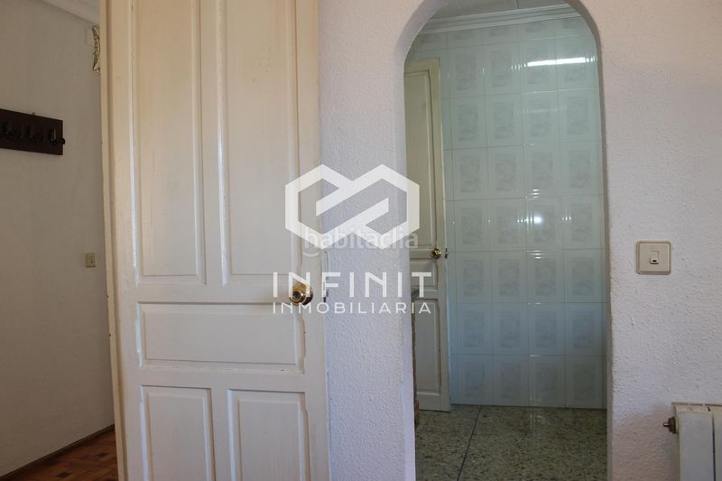 Foto eb0f0fb2-e6e4-4224-bc1b-273c1f206e8b. Casa amb aparcament a Somiedo