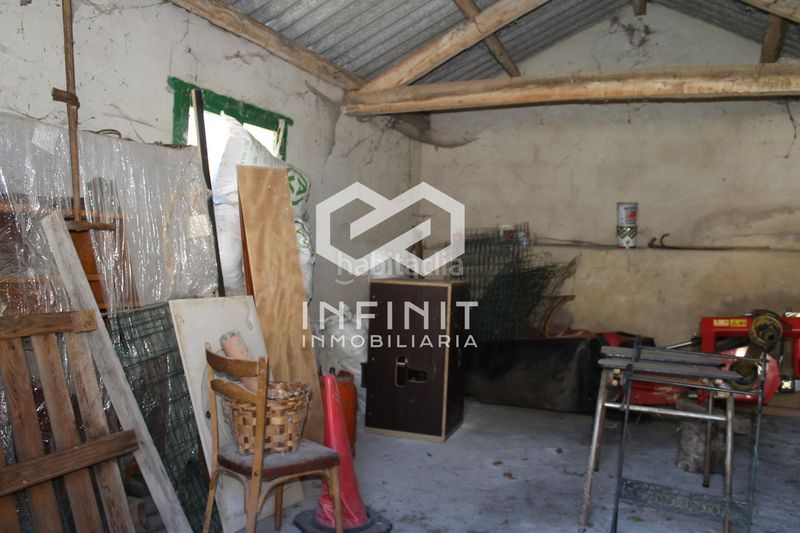Foto f5ddb402-b913-4664-b3fd-8fe2e3f92651. Casa amb aparcament a Somiedo