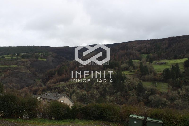 Foto 0dfcf118-7e26-439d-863e-b7bbf5ff4be1. Pis a Ibias