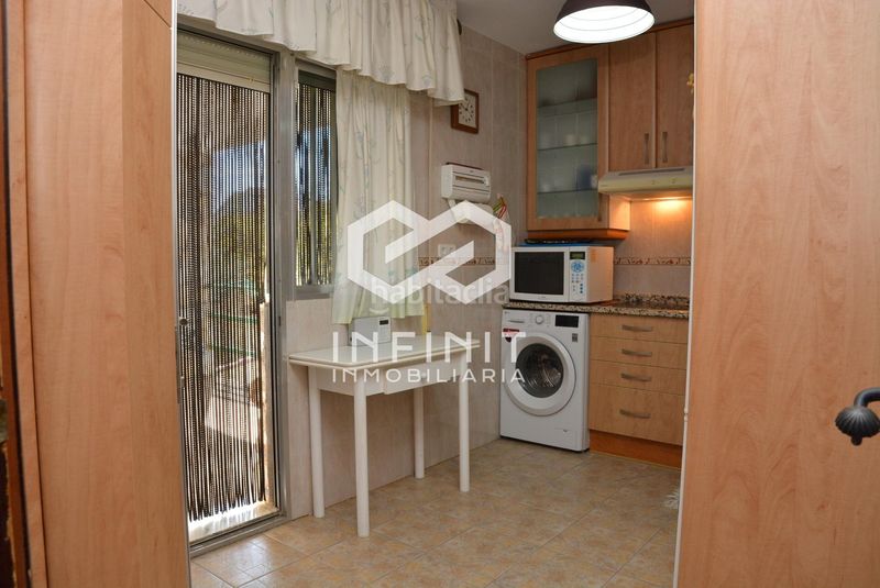 Foto baed2f11-6ca0-4a36-83c8-5be64e298c5e. Xalet amb aparcament piscina a Carabaña