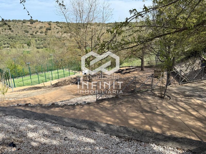 Foto f1318204-c64c-431d-9303-8cb92ccc5df7. Terreny residencial a Escopete
