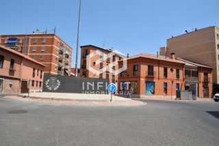 Pis a Reyes Católicos