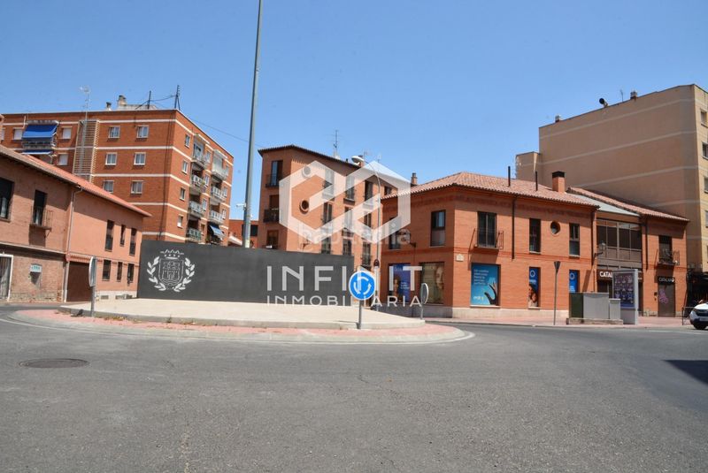 Foto c89bc463-7a14-48b7-868a-bd9cc5f4bdbc. Pis amb calefacció a Reyes Católicos Alcalá de Henares