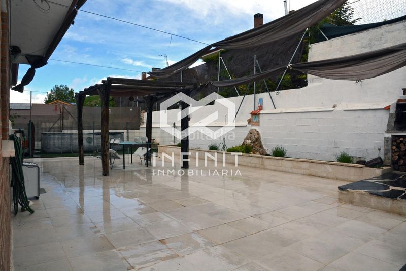 Foto ae38d9d1-f526-47f2-8a99-30b261d48c05. Xalet amb calefacció aparcament piscina a Yebes - pueblo Yebes