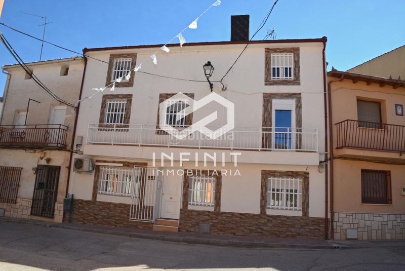 Foto 484191e6-2f57-4d54-b7c0-2966fa46a68e. Casa a Mazuecos