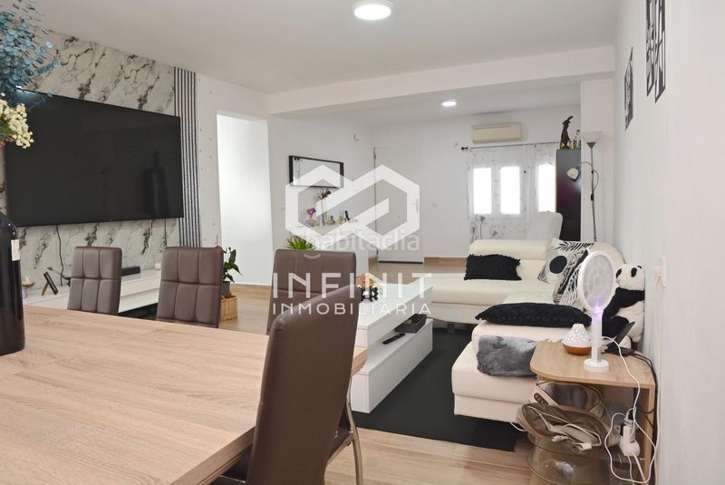 Foto e8338fa0-e473-4527-a59d-fc00bdd891bc. Casa a Mazuecos