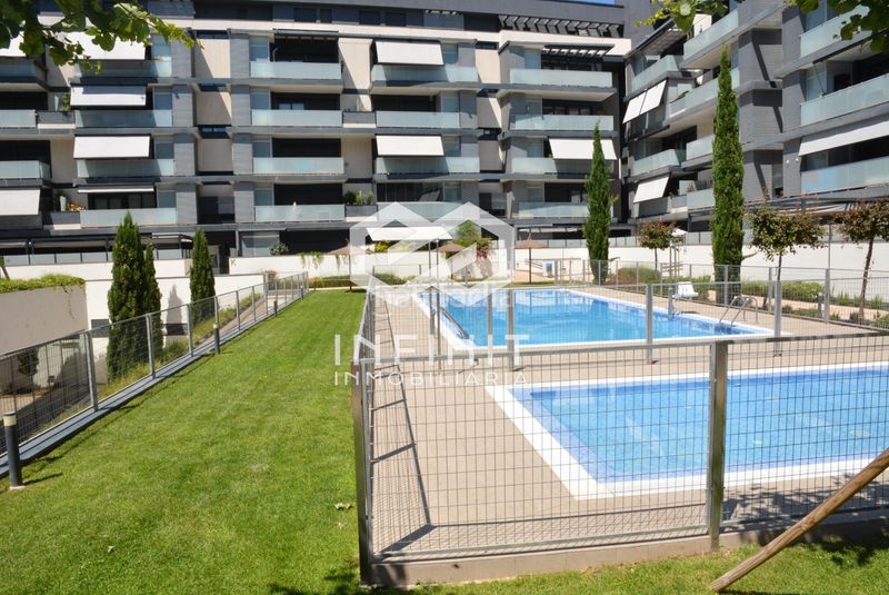 Foto a6f151c3-cdfb-45b1-9d81-f32d27c5111e. Pis amb calefacció aparcament piscina a La Garena Alcalá de Henares