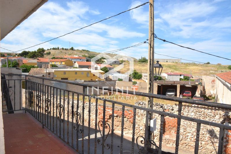Foto 19416a4c-af75-4b09-83a2-effdeb27fb83. Casa amb aparcament a Mazuecos