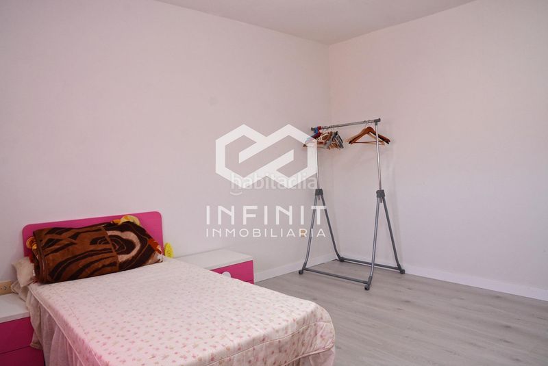 Foto 1b7bc1c2-03a8-417f-9bee-f6db0ed930cd. Casa amb aparcament a Mazuecos