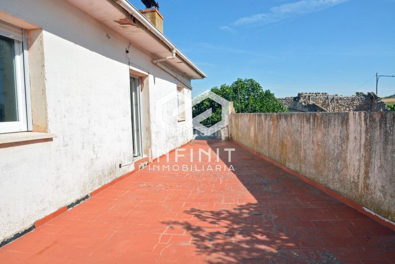 Foto 3b6f52e8-007b-4375-b448-f2db7350cf34. Casa amb aparcament a Mazuecos