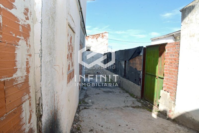 Foto a662a1ba-fca0-4050-8eff-0a779a8c0fe6. Casa amb aparcament a Mazuecos