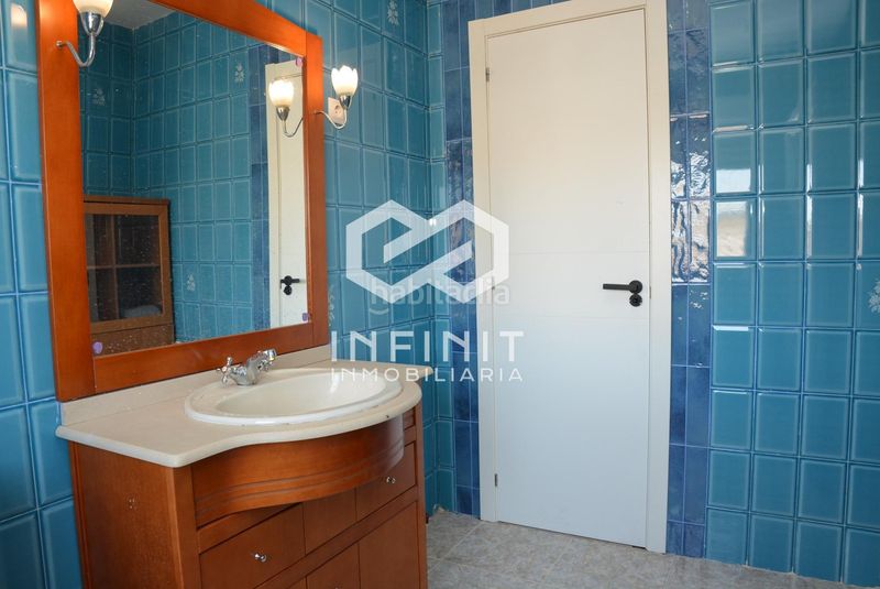 Foto bd451fc9-e45a-4d6e-8261-63a779d43ff3. Casa amb aparcament a Mazuecos