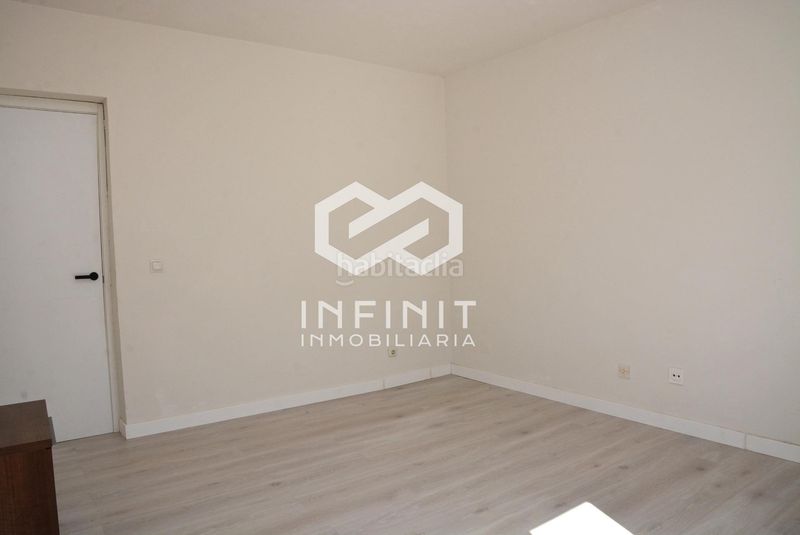 Foto d0290c22-ce37-4163-843b-6aa1b6a2b7c4. Casa amb aparcament a Mazuecos